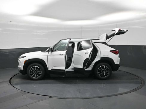 New 2026 Chevrolet TrailBlazer LT image 29