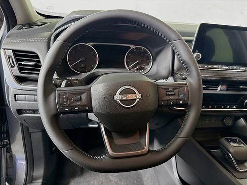 New 2026 Nissan Rogue SV image 12