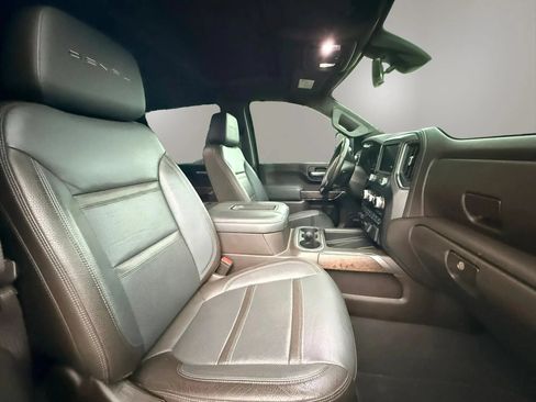 Used 2020 GMC Sierra 2500 Denali w/ Denali Ultimate Package AWD/4WD image 13
