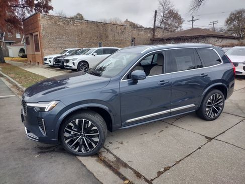 New 2026 Volvo XC90 B6 Plus w/ Protection Package Premier image 3