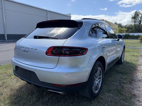 Used 2017 Porsche Macan AWD/4WD image 7