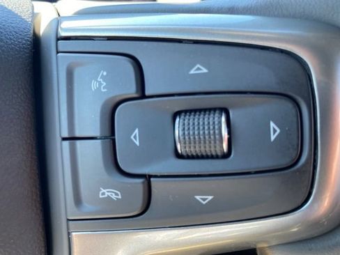 Used 2026 Chevrolet Silverado 1500 LT Trail Boss w/ Convenience Package II AWD/4WD image 24
