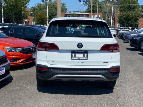 Used 2024 Volkswagen Taos S image 4