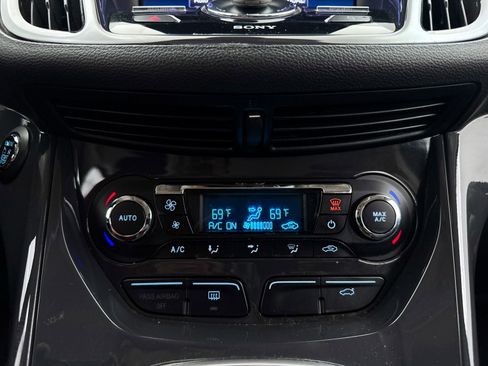 Used 2013 Ford Escape Titanium image 21