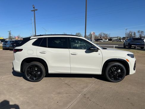New 2026 Volkswagen Tiguan SE R-Line AWD/4WD image 4
