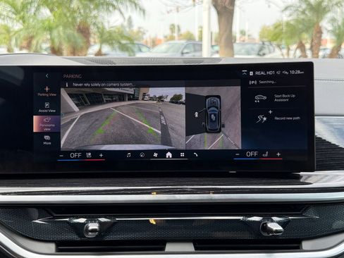 Certified 2025 BMW X5 xDrive40i w/ M Sport Package image 31