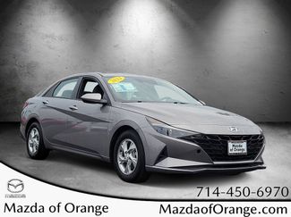 Used 2023 Hyundai Elantra SE w/ Cargo Package FWD video 1