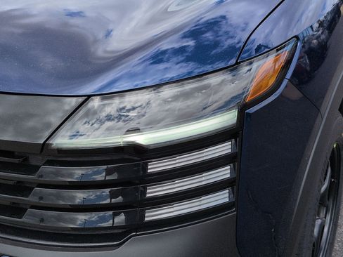 New 2026 Nissan Kicks SV FWD image 8