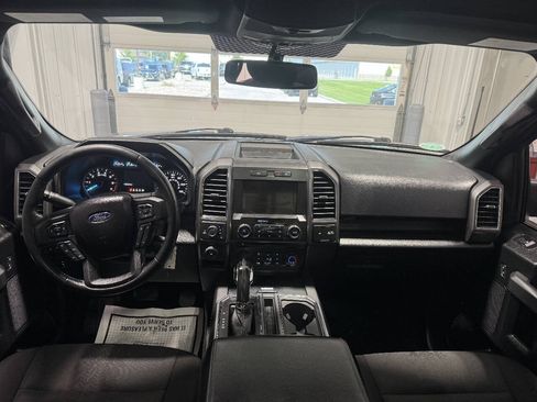 Used 2018 Ford F150 XLT w/ Equipment Group 302A Luxury AWD/4WD image 26