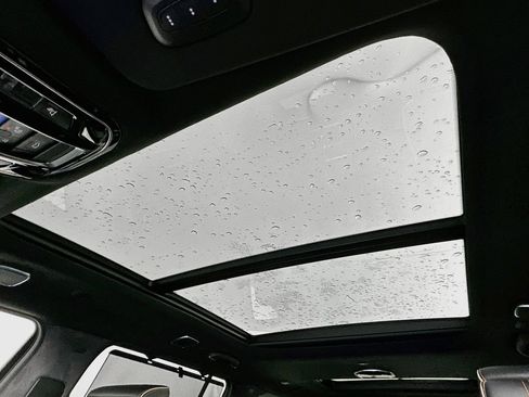 New 2026 Jeep Grand Wagoneer Summit AWD/4WD image 14