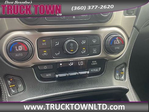 Used 2019 GMC Yukon Denali w/ Denali Ultimate Package AWD/4WD image 27