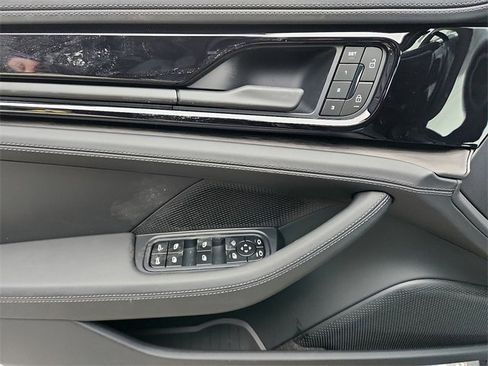 New 2026 Porsche Panamera 4 image 16