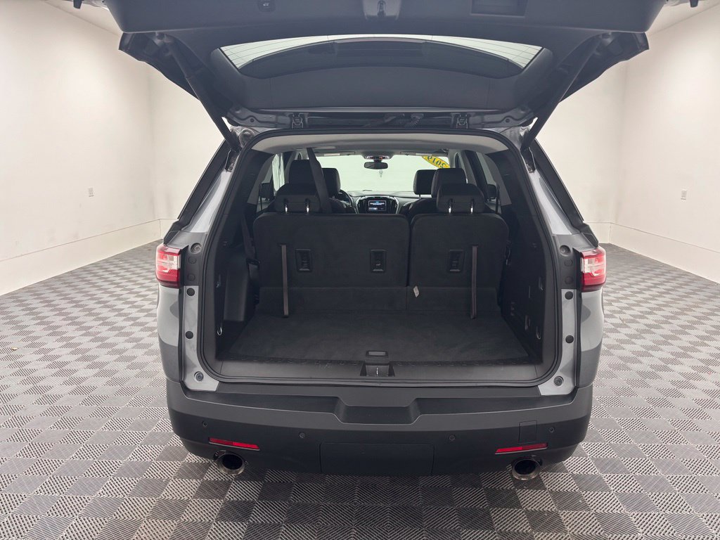 Used 2019 Chevrolet Traverse LT FWD image 10