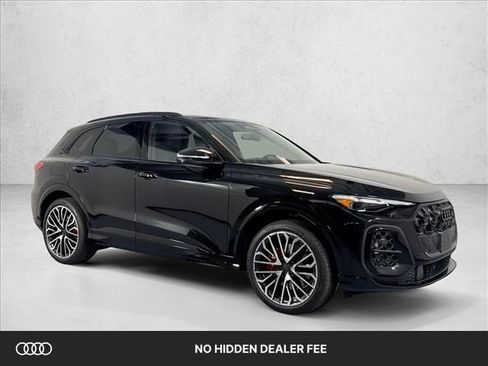 New 2026 Audi SQ5 Prestige AWD/4WD image 1