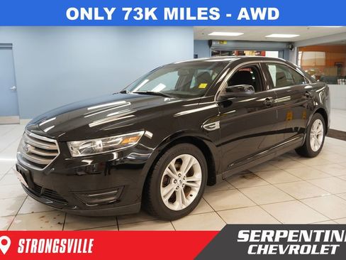 Used 2016 Ford Taurus SEL image 1