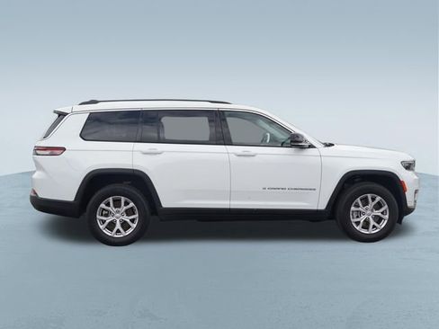 Used 2022 Jeep Grand Cherokee L Limited AWD/4WD image 10