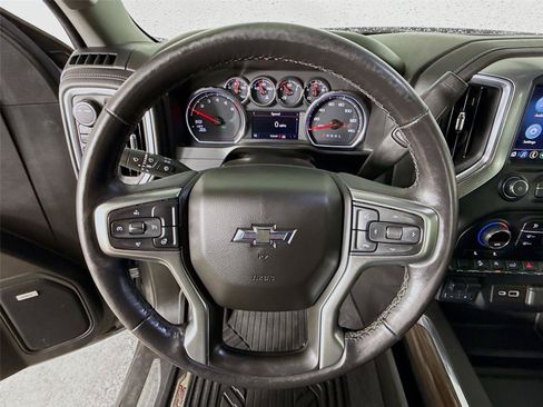 Used 2021 Chevrolet Silverado 1500 LT Trail Boss w/ Convenience Package II AWD/4WD image 13