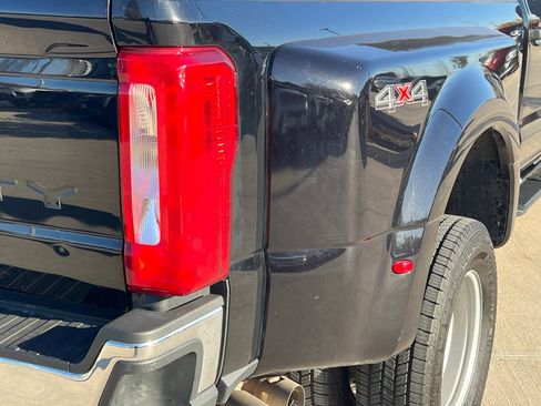 Used 2024 Ford F350 XLT image 14