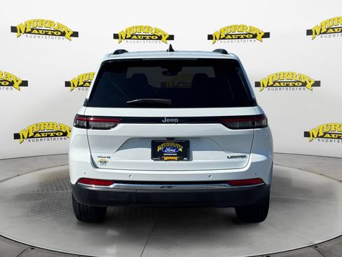 Used 2024 Jeep Grand Cherokee Limited AWD/4WD image 4