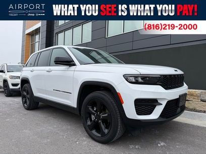 Used 2023 Jeep Grand Cherokee Altitude