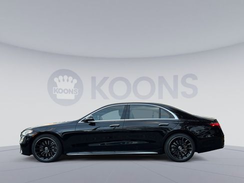 New 2026 Mercedes-Benz S 580 4MATIC Sedan image 2