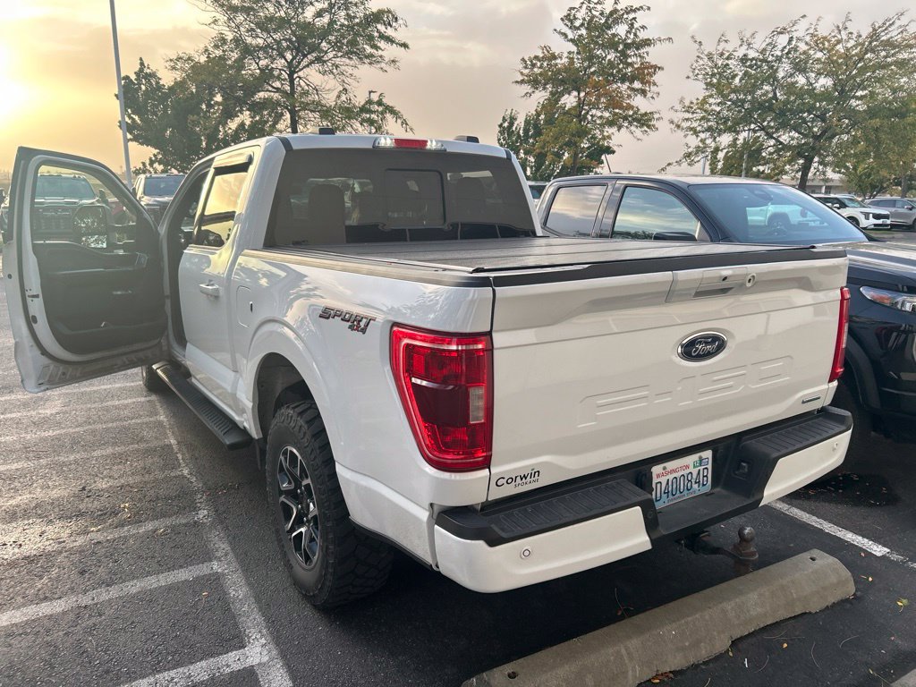 Used 2022 Ford F150 XLT w/ Equipment Group 302A High AWD/4WD image 4