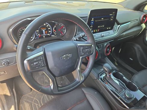 Used 2024 Chevrolet Blazer RS w/ Driver Confidence II Package AWD/4WD image 10