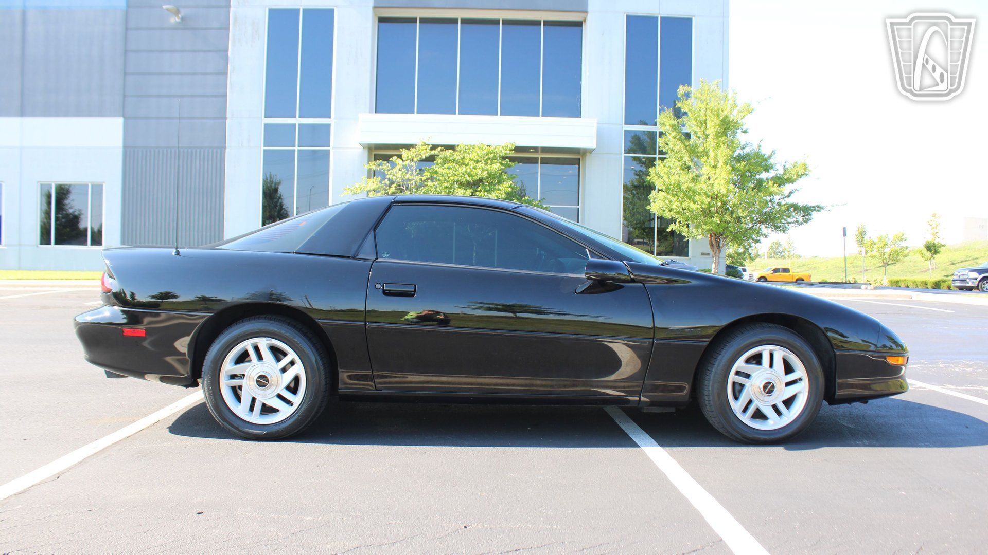 Used 1993 Chevrolet Camaro Z28 RWD image 36