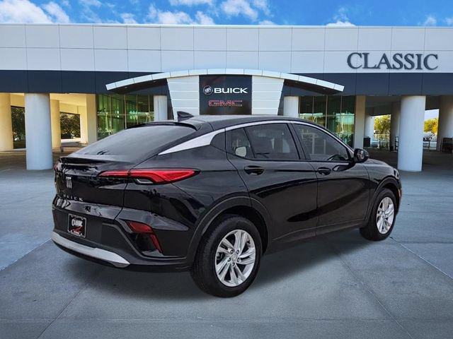 Used 2026 Buick Envista Sport Touring FWD image 8