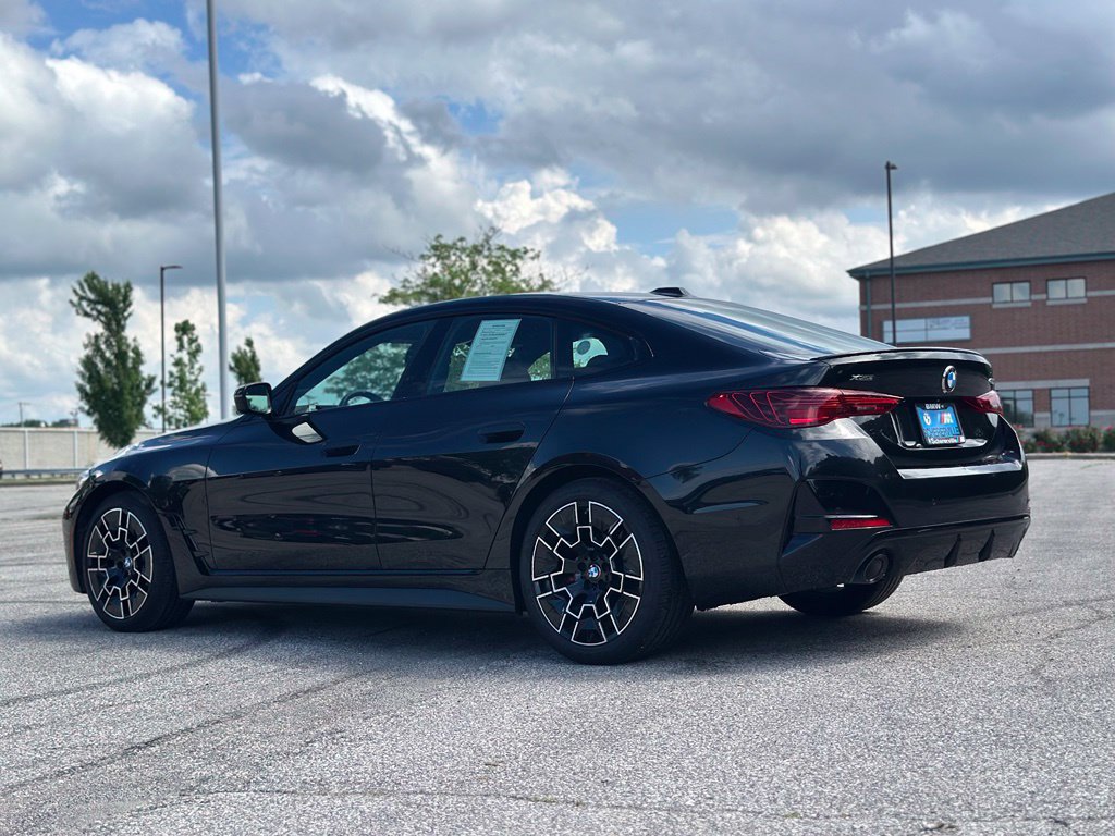 New 2026 BMW 430i xDrive w/ M Sport Package AWD/4WD image 5