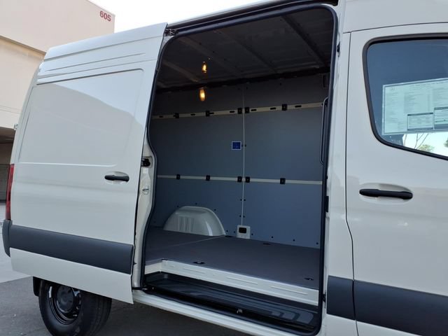 New 2026 Mercedes-Benz Sprinter 2500 image 23