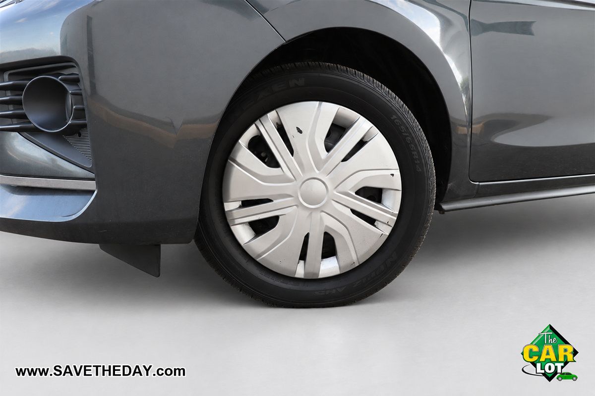 Used 2024 Mitsubishi Mirage ES FWD image 3