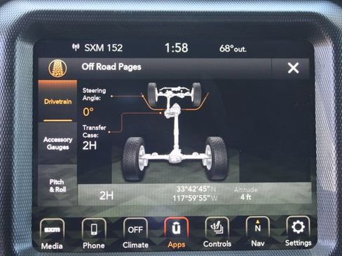 Used 2023 Jeep Wrangler Unlimited Sahara w/ Cold Weather Group AWD/4WD image 33