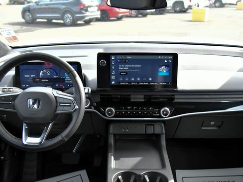 Used 2024 Honda Prologue Touring image 41