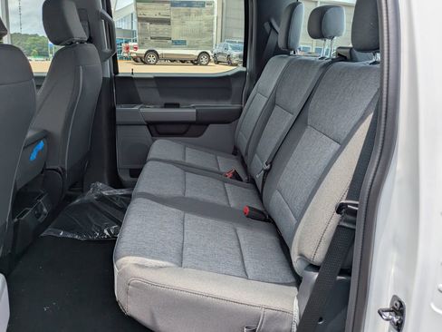New 2026 Ford F250 XL AWD/4WD image 10