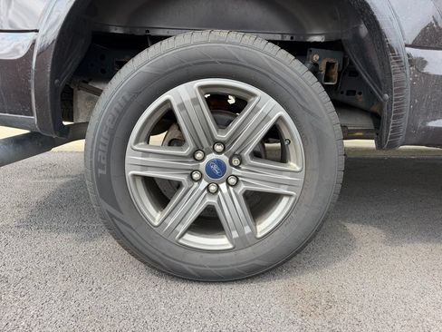 Used 2020 Ford F150 XLT w/ Equipment Group 302A Luxury AWD/4WD image 17