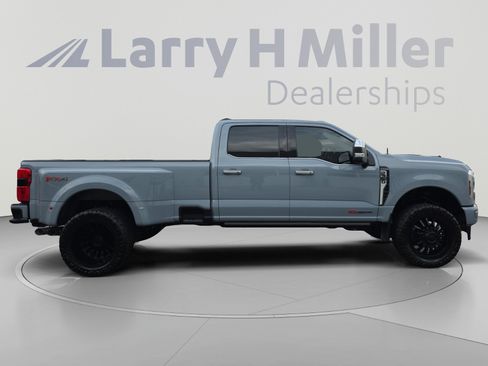 Used 2024 Ford F350 Platinum AWD/4WD image 6
