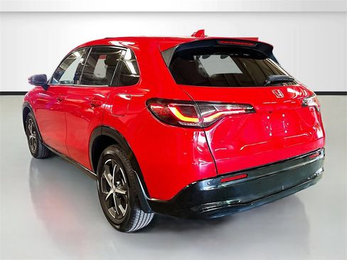 Used 2024 Honda HR-V EX-L image 5