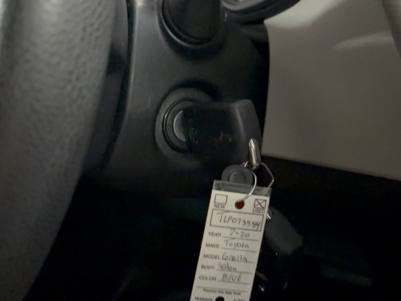 Used 2020 Toyota Corolla LE FWD image 20