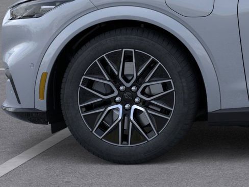 New 2025 Ford Mustang Mach-E Premium image 19