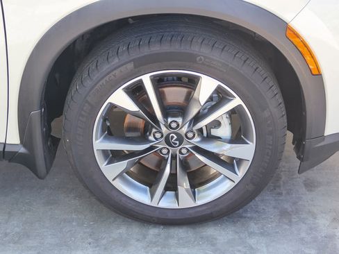 Used 2023 INFINITI QX60 Luxe w/ Cargo Package image 9