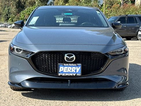 New 2025 MAZDA MAZDA3 Hatchback w/Premium Plus Pkg image 3