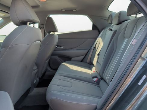 Certified 2024 Hyundai Elantra SEL w/ Convenience Package FWD image 13