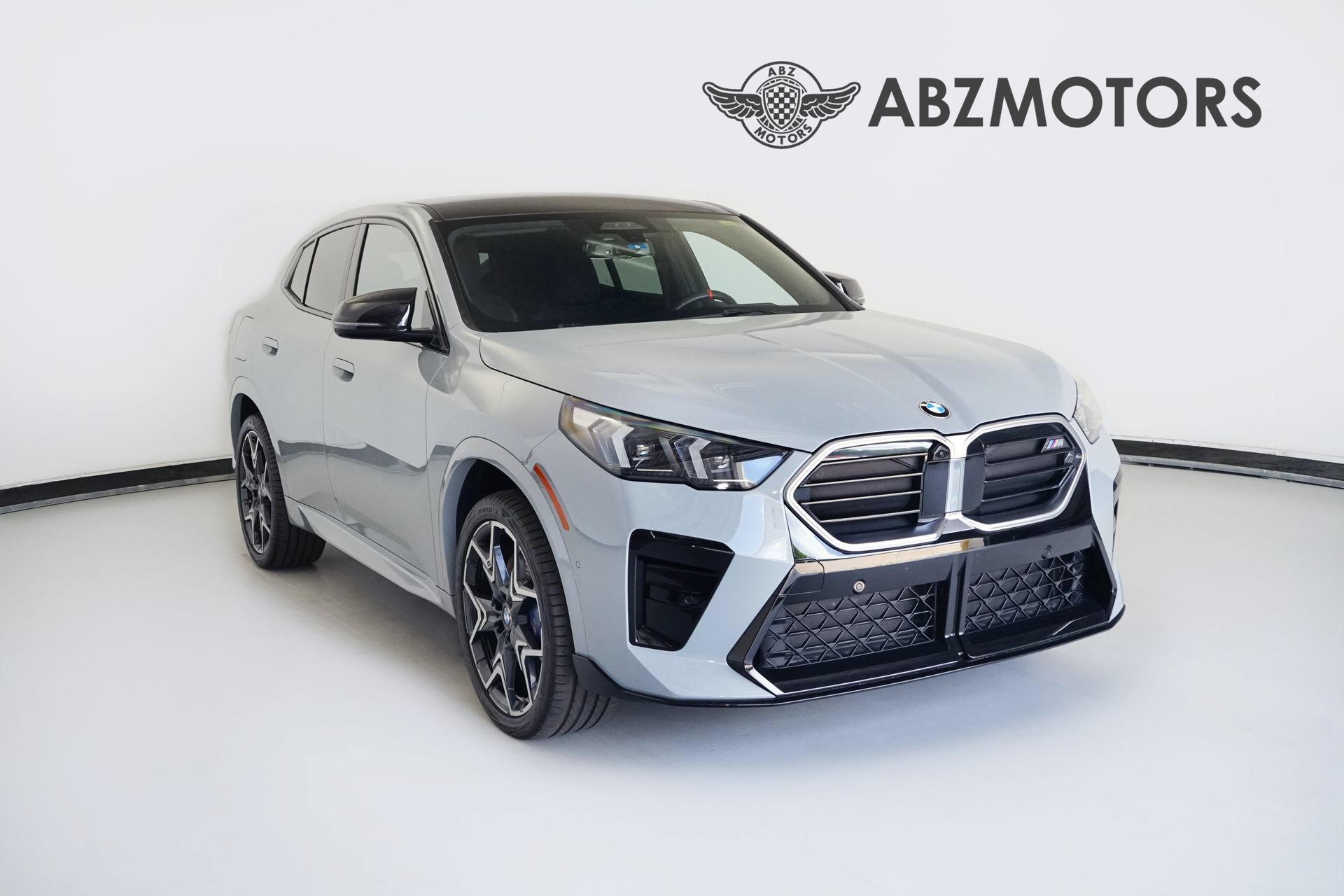 Used 2024 BMW X2 M35i AWD/4WD image 1