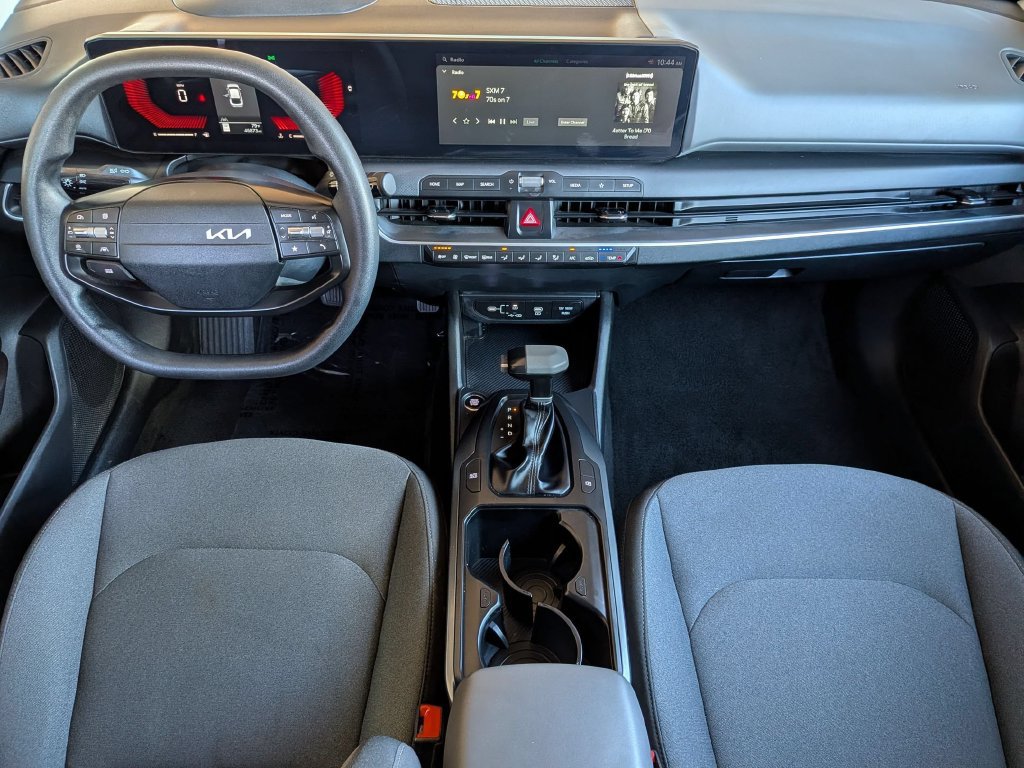 Used 2025 Kia K4 FWD image 24