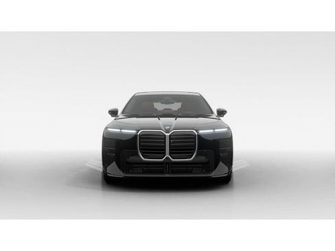 New 2027 BMW 740i w/ Executive Package RWD image 3