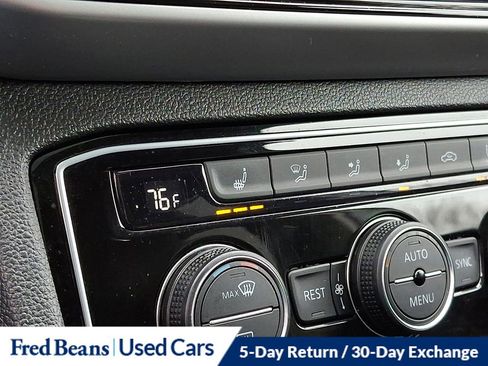 Certified 2022 Volkswagen Atlas SE w/ Panoramic Sunroof Package image 27