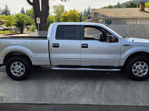 Used 2014 Ford F150 XLT w/ Equipment Group 302A Luxury AWD/4WD image 4