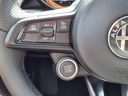 New 2025 Alfa Romeo Giulia image 17