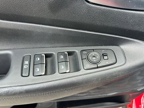 Used 2020 Hyundai Santa Fe SEL FWD image 16